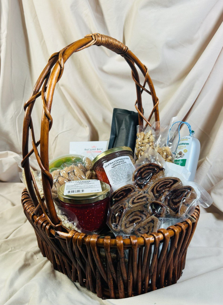  Подарочная корзина для веганов и вегетарианцев «Ценю твои убеждения!» (универсальная)